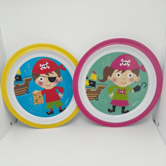 NEW Set of 2 Citrus Grove Pirate Themed Plastic Dinner Plates for Boy and Girl - Picture 1 of 4